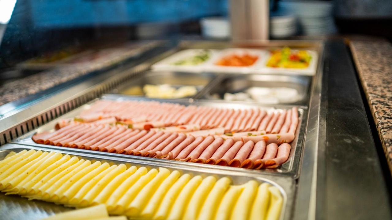 Kupelne Domceky - Kupele Cerveny Klastor Smerdzonka Eksteriør bilde